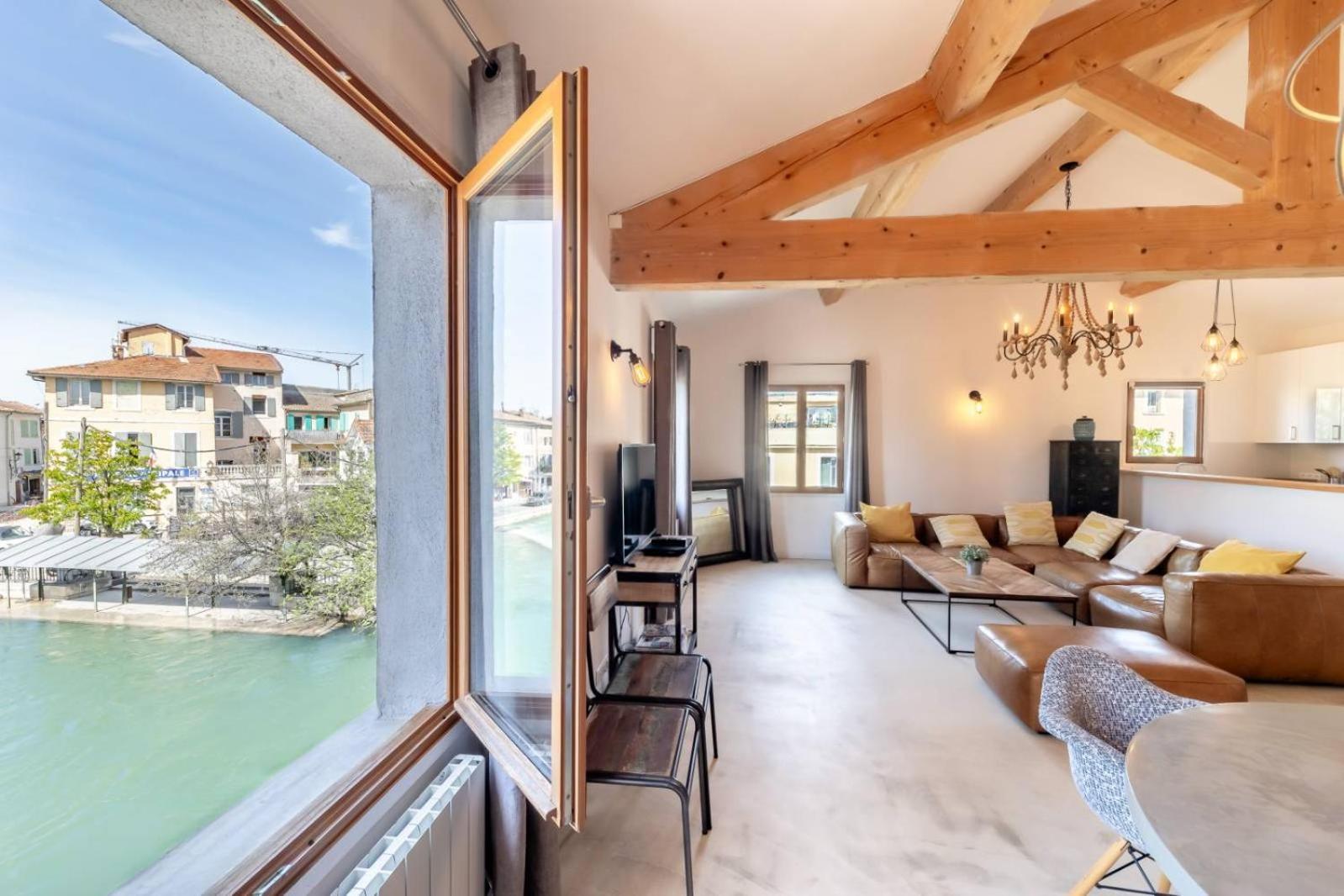 Olive- Vaste Appartement Donnant Sur La Sorgue LʼIsle-sur-la-Sorgue Exteriör bild